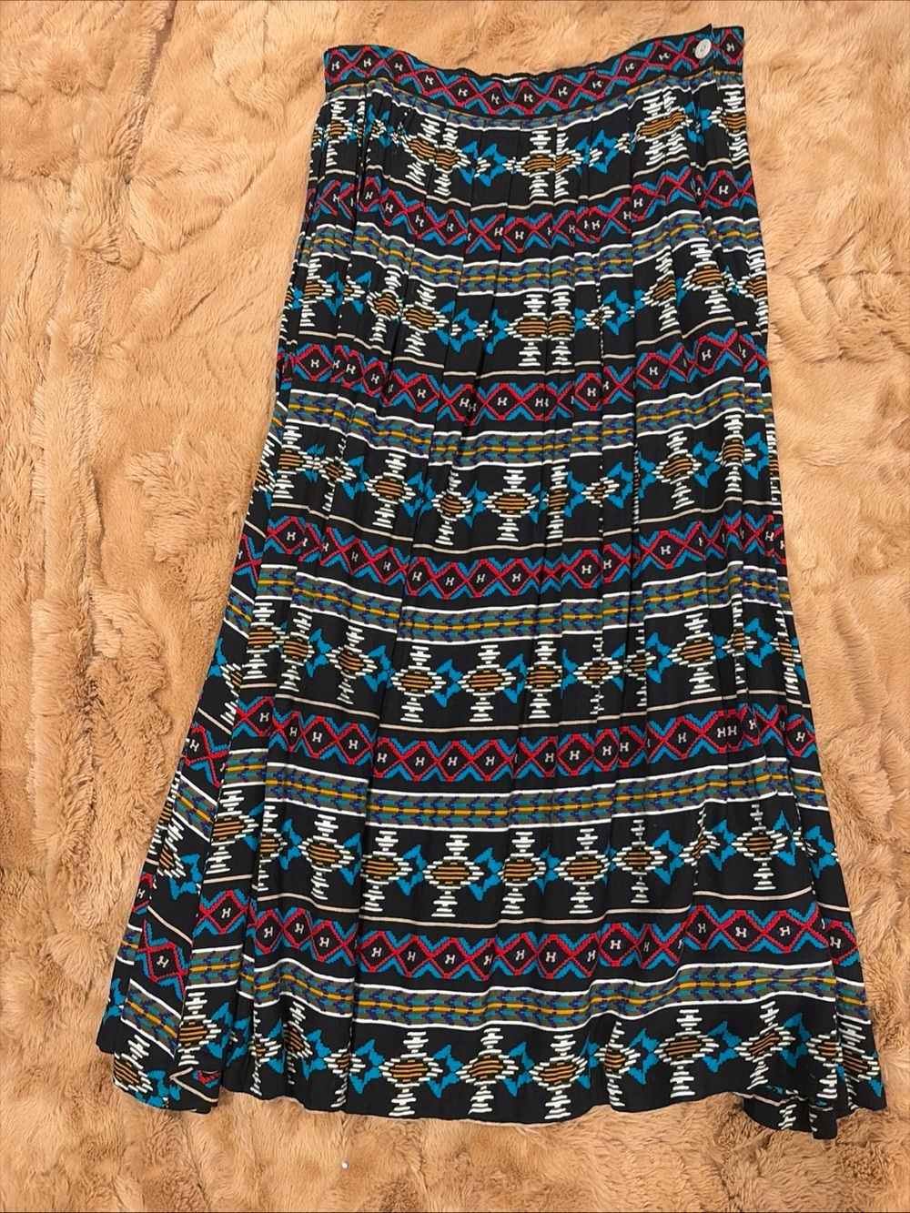 Vintage 90s Western Pleated  geometric print maxi skirt southwest boho